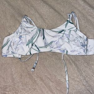 Cupshe floral bikini top.